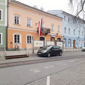 Hansaton Hörkompetenz-Zentrum Raffaltplatz 6, Murau von links kommend