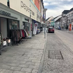 Hansaton Hörkompetenz-Zentrum Rossmarkt 22, Grieskirchen von links kommend