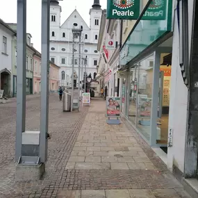 Hansaton Hörkompetenz-Zentrum Timmersdorfergasse 10, Leoben von rechts kommend