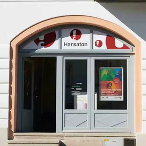 Hansaton Hörkompetenz-Zentrum Stadtplatz 14, Klosterneuburg Frontansicht