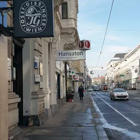 Hansaton Hörkompetenz-Zentrum Währingerstraße 5-7, Wien Alsergrund von links kommend