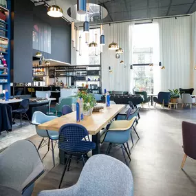 Hôtel Ibis Budget Saint-Nazaire Centre Gare et restaurant bar Dusk