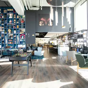 Hôtel Ibis Budget Saint-Nazaire Centre Gare et restaurant bar Dusk