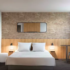 Chambre double rénovée