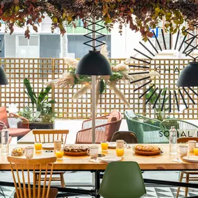 Bild von CHARLIES CORNER