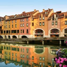 Façade de l'hôtel ibis Annecy Centre Vieille Ville