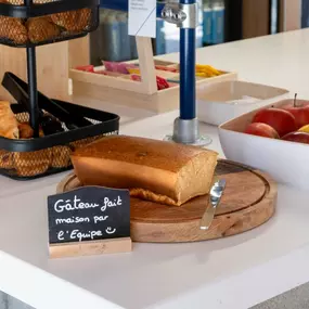 Gâteau fait maison par l'équipe