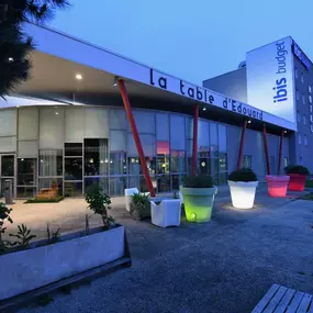 HOTEL RESTAURANT IBIS BUDGET NANTES REZE AEROPORT