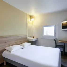 Chambre TANDEM avec salle de bain commune