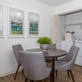Bild von Williamsburg Townhomes
