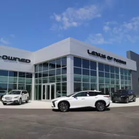 Lexus of Peoria dealership exterior with cars parked around