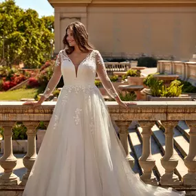 Vollkommen.Braut. - The Curvy Bridal Boutique / Plus Size Brautmode Hamburg