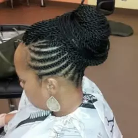 Bild von Hannah African Hair Braiding and Weaving