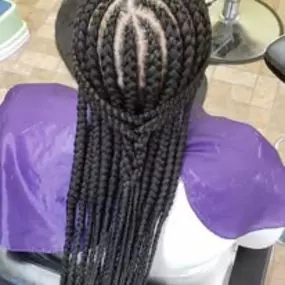 Bild von Hannah African Hair Braiding and Weaving