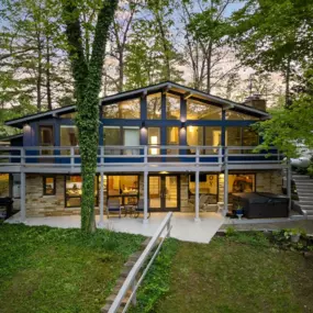 Bild von Johann Real Estate