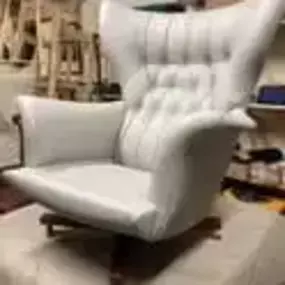 Bild von The Loft Upholstery