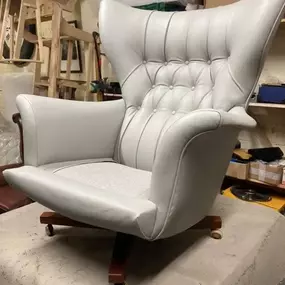 Bild von The Loft Upholstery