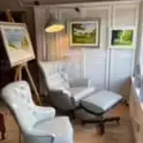 Bild von The Loft Upholstery