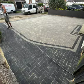 Bild von South Coast Driveways & Roofing Ltd