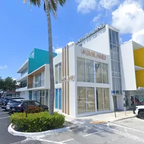 Smiland Dental - Dentist Fort Lauderdale Front View