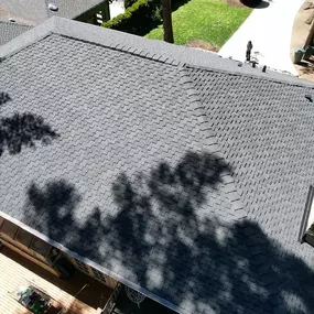 Bild von Brave Roofers LLC
