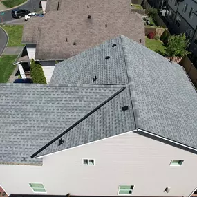 Bild von Brave Roofers LLC