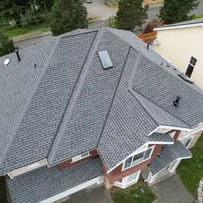 Bild von Brave Roofers LLC