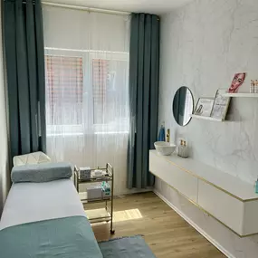 Bild von KM Beauty Room - Kosmetický salon Dolní Benešov