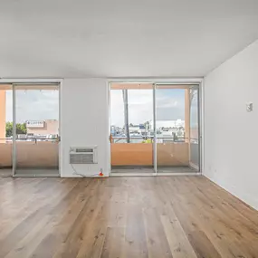 Apartment Living Room Layout
