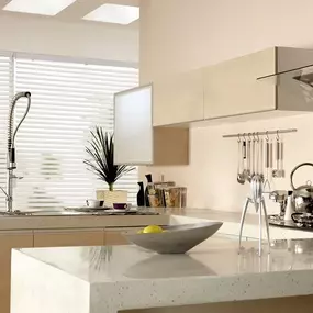 Your kitchen deserves custom-fit blinds that work as hard as you do. Spill-proof, stylish, and just for you. ???????? Let’s design something perfect!