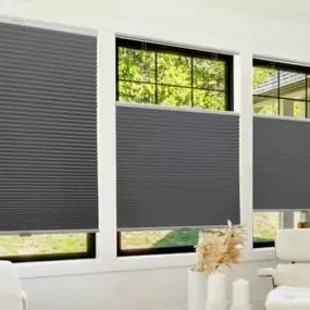 ???? Keep your home cool in summer and warm in winter with energy-saving window treatments! Our shades and blinds help you control light and temperature, reducing energy costs while keeping your space comfortable. ???? Ready to go green and save?