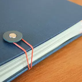 Bild von Buchbinderei Erdmann & Papermoles GmbH, hochwertige Ledermappen aus Hamburg
