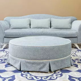 Bild von Queen Seating Upholstery