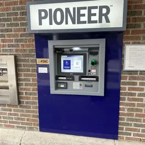 Bild von Pioneer - Guilderland Branch