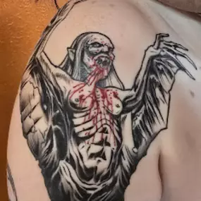 Bild von Phantom 8 Tattoo & Piercing