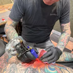 Bild von Phantom 8 Tattoo & Piercing
