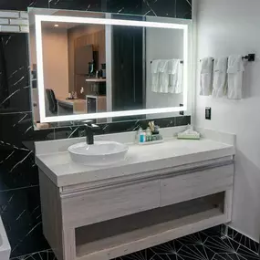 King Suite Bathroom