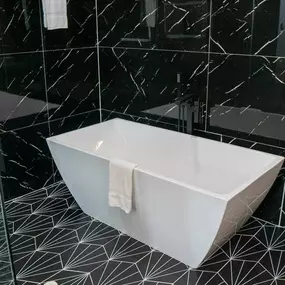 King Suite Bathroom