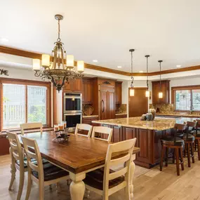 Bild von Rory Ellis, REALTOR | The Ellis Team - Real Estate Places