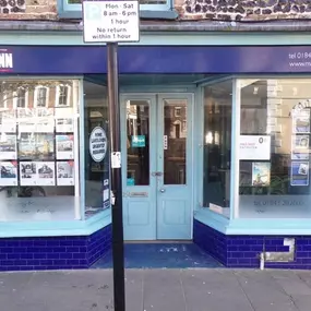 Bild von Mann Letting Agents Margate