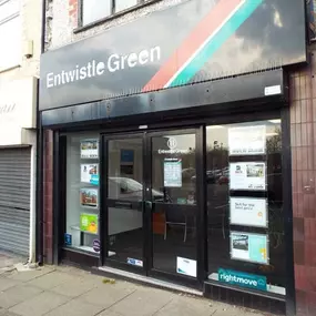Bild von Entwistle Green Estate Agents Old Swan