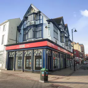 Bild von Taylors Sales and Letting Agents Luton