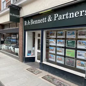 Bild von R A Bennett Sales and Letting Agents Worcester