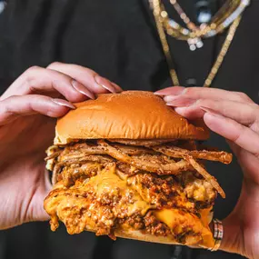 Bild von Black Tap Craft Burgers & Beer - Westfield