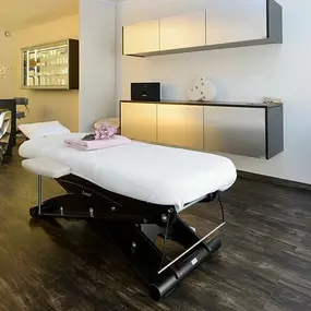 Bild von Kosmetik am Rhein