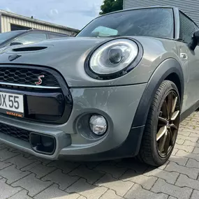 Bild von Autoankaufsofort.com - Gebrauchtwagenhändler - Auto verkaufen Frankfurt