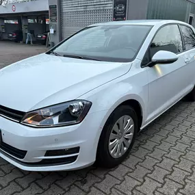 Bild von Autoankaufsofort.com - Gebrauchtwagenhändler - Auto verkaufen Frankfurt