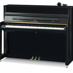 Klavier von der Marke Kawai
Modell: K-200 ATX4