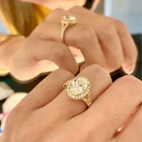 @ashleyarnold2222 can’t get enough of her custom engagement ring made by our custom goldsmith, @catherinethejeweler