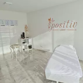 Bild von Massage & Gesundheitspraxis Therasuisse